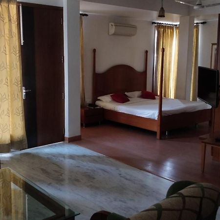 Bed and Breakfast East End Retreat Neu-Delhi Exterior foto