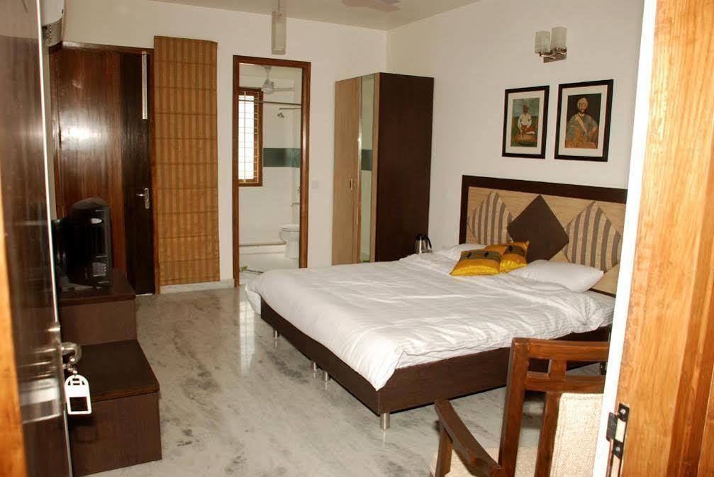 Bed and Breakfast East End Retreat Neu-Delhi Exterior foto
